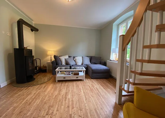 بيت للعطل Leon Im Schloss Und Hofgut Langenzell